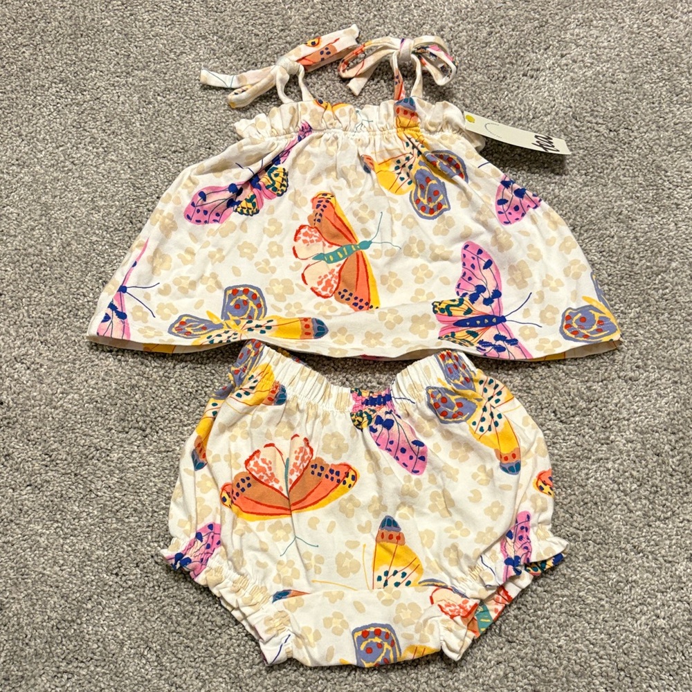 NWT Tea Colorful Butterfly Outfit